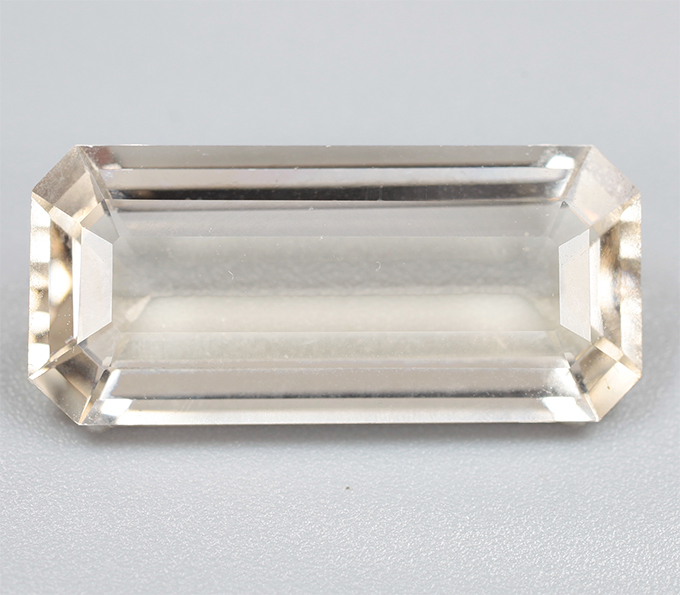 Гелиодор высокой чистоты 7,81 карата