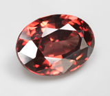 Чистейший розово-оранжевый циркон 3,67 карата 