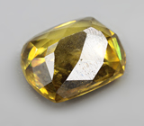 Яркий зеленовато-желтый сфен 1,17 карата 