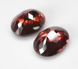 Пара красных шпинелей 3,7 карата 