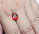 Крупный спессартин гранат 4,73 карата 