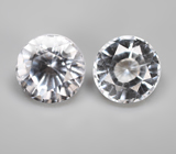 Пара бесцветных данбуритов 1,62 карата 