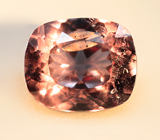 Розовато-пурпурный гранат со сменой цвета 0,64 карата 