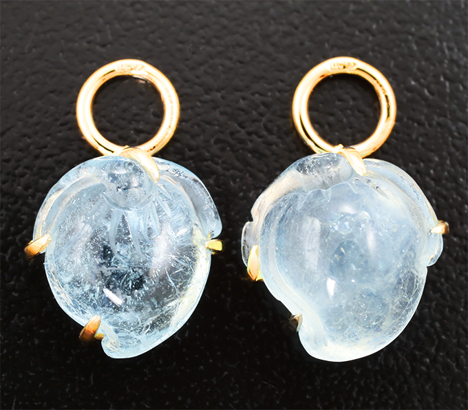 Золотые подвесы для серег c резными аквамаринами 7,37 карата