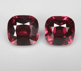 Редкая пара чистейших умбалитов гранатов 8,82 карата 