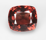 Красновато-оранжевая шпинель высокой чистоты 1,02 карата 