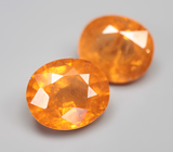 Крупная пара спессартинов гранатов цвета «фанта» 6,25 карата 