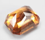 Крупный спессартин гранат 7,04 карата 