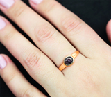 Золотое кольцо с редким синим гранатом со сменой цвета 0,77 карата Золото