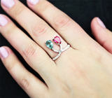 Золотое кольцо с яркими "неоновыми" турмалинами 1,6 карата и лейкосапфирами Золото