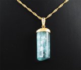 Крупный золотой кулон с красивейшим насыщенным кристаллом забайкальского аквамарина 58,35 карата и синими сапфирами Золото