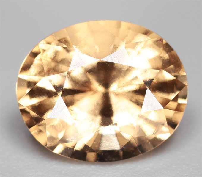 Чистейший гессонит гранат 1,82 карата