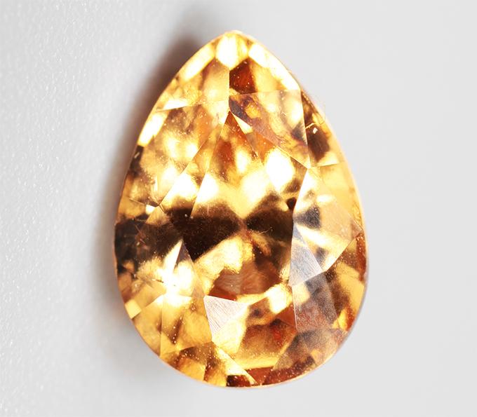 Гессонит гранат 1,76 карата