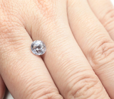 Стальная шпинель 2,13 карата 