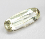 Диаспор редкой огранки 1,27 карата 