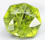 Перидот эффектной огранки 7,01 карата 