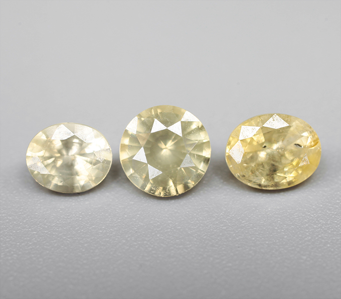 Набор из 3 желтых сапфиров 1,27 карата