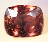 Насыщенно-пурпурная шпинель со сменой цвета 1,41 карата 