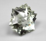 Удивительный зеленый аметист авторской огранки 19,79 карата 