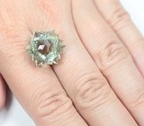 Удивительный зеленый аметист авторской огранки 19,79 карата