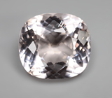 Крупный морганит 17,45 карата 