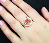 Золотое кольцо с мексиканским ограненным опалом 0,3 карата и бриллиантами Золото