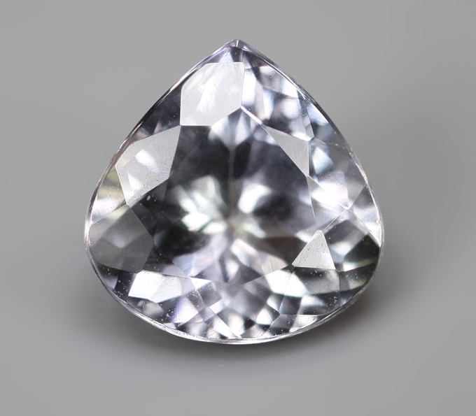 Полихромный цоизит 1,23 карата