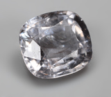 Платиновая шпинель со сменой цвета 1,84 карата 