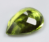 Яркий перидот 3,93 карата 