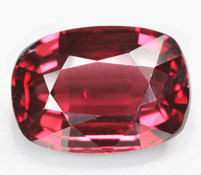 Родолит 2,68 карата