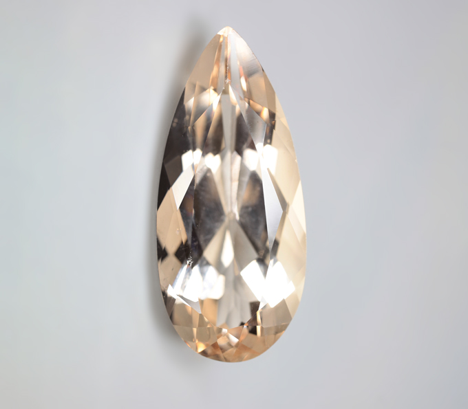 Крупный! Чистейший гелиодор 21,27 карата