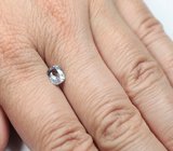 Платиновая шпинель со сменой цвета 0,95 карата
