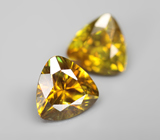 Пара зеленовато-желтых сфалеритов 2,14 карата 