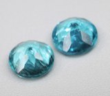 Пара «неоновых» апатитов 2,2 карата 