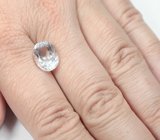 Редкий поллуцит 4,61 карата 