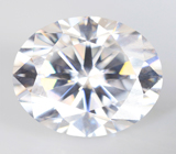 Кольцо с бесцветным муассанитом топовой огранки 3,01 карата Золото