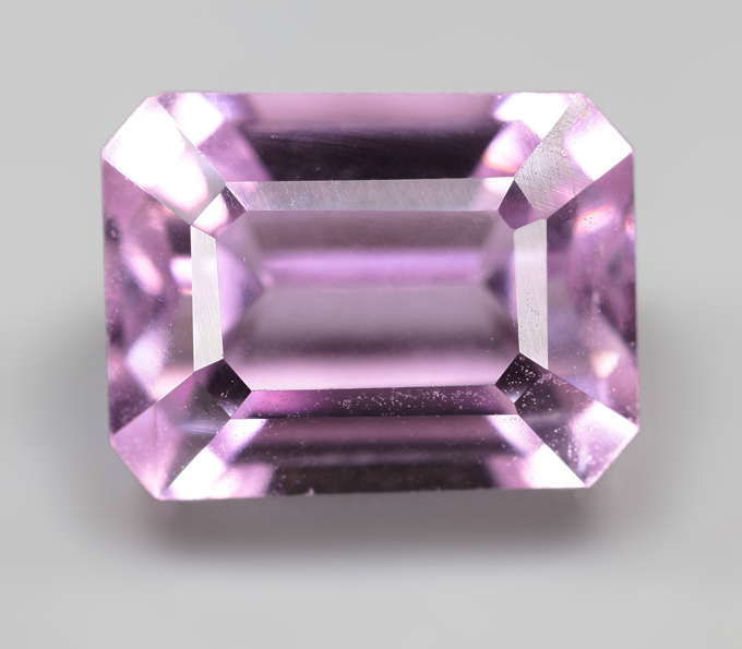 Кунцит высокой чистоты 5,29 карата