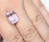 Чистейший крупный кунцит 12,72 карата 