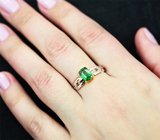 Кольцо из серебра и золота c ярким «неоновым» цаворитом 1,15 карата
