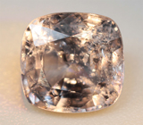 Платиновая шпинель со сменой цвета 1,45 карата 