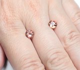 Редкая пара орегонских солнечных камней падпараджа 1,84 карата