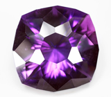 Чистейший крупный уругвайский аметист авторской огранки 25,36 карата 