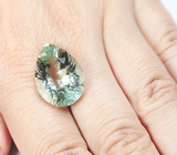 Чистейший платиново-зеленый аметист 17,92 карата 