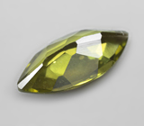 Перидот 1,91 карата 