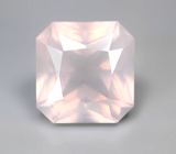 Чистейший розовый кварц эффектной огранки 7,91 карата 