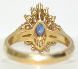 Изящное кольцо с сапфиром и бриллиантами Золото