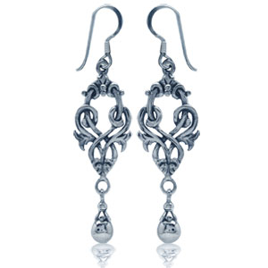 Ажурные серьги из серебра