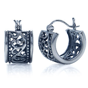 Ажурные серьги из серебра