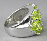 Стильное кольцо с яркими перидотами Серебро 925