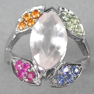 Оригинальное кольцо с розовым кварцем и сапфирами